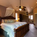 Casa Rayos del Sol